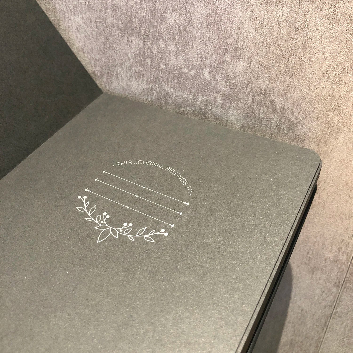 150g Black Paper Bullet Dotted Journal, 160 Pages 5x5mm Dot Grid Notebook, A5 Size Vegan PU Leather Hardcover With Elastic band-zoom-11