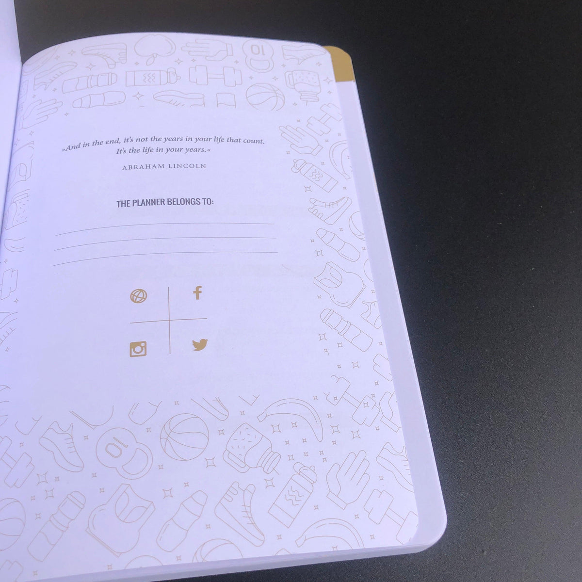 90 Days Fitness Journal Planner - Purple - bukenotebook