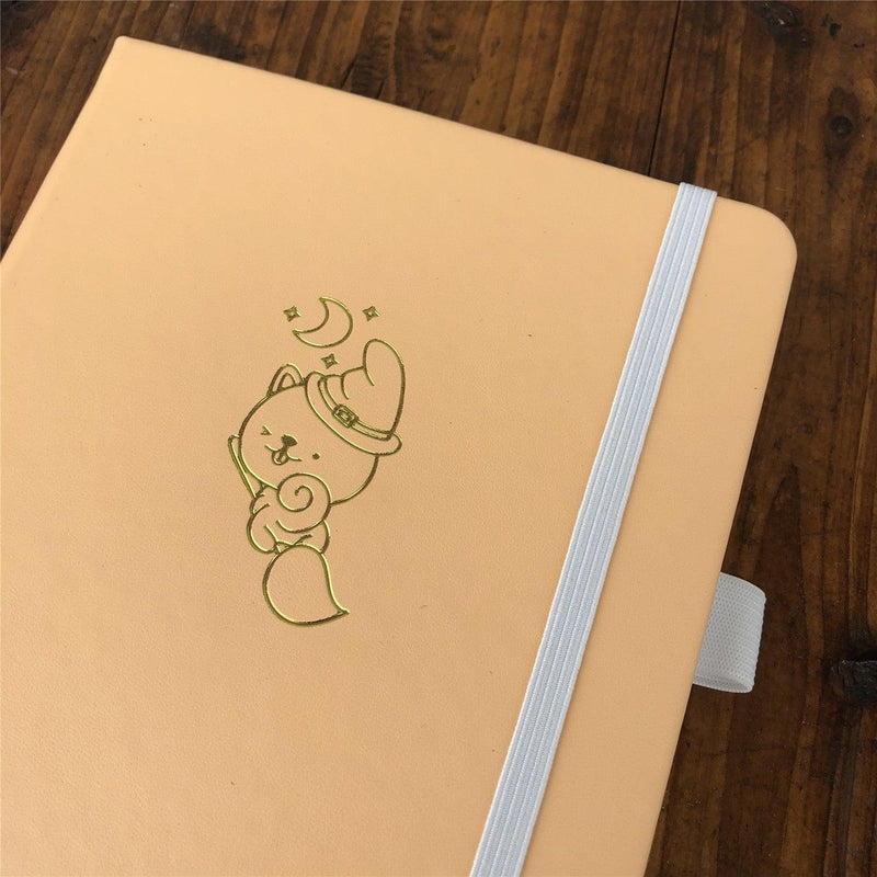 Maßgefertigtes A5-Notizbuch, gepunktet, Cartoon-Halloween, Hardcover aus PU-Leder, „The Moon Lovely Bear“, nur 199 US-Dollar/100 STÜCK ARTIKELNR. 10282054-zoom-